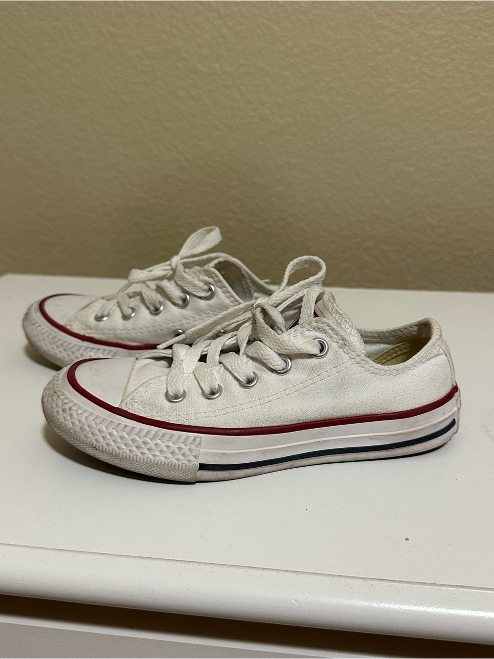 EASILY WASHABLE | Converse Kids White Low-Top Canvas